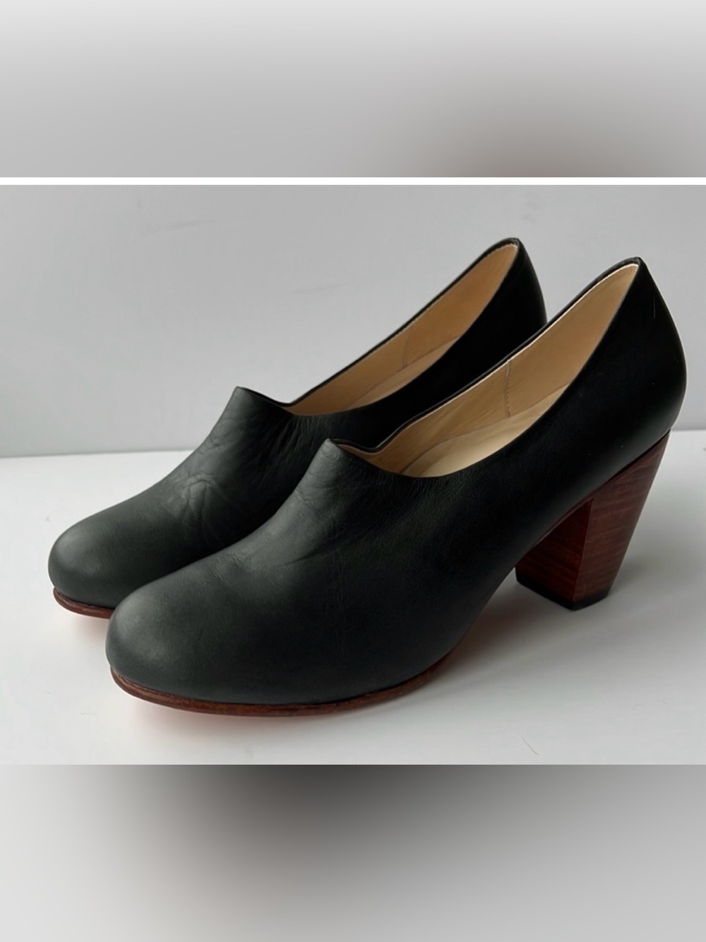 Nisolo Austin Heel Leather Slip-On heels. Size 10